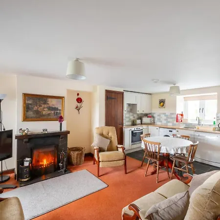 3 Bed In Oc-lr238 Holiday home *